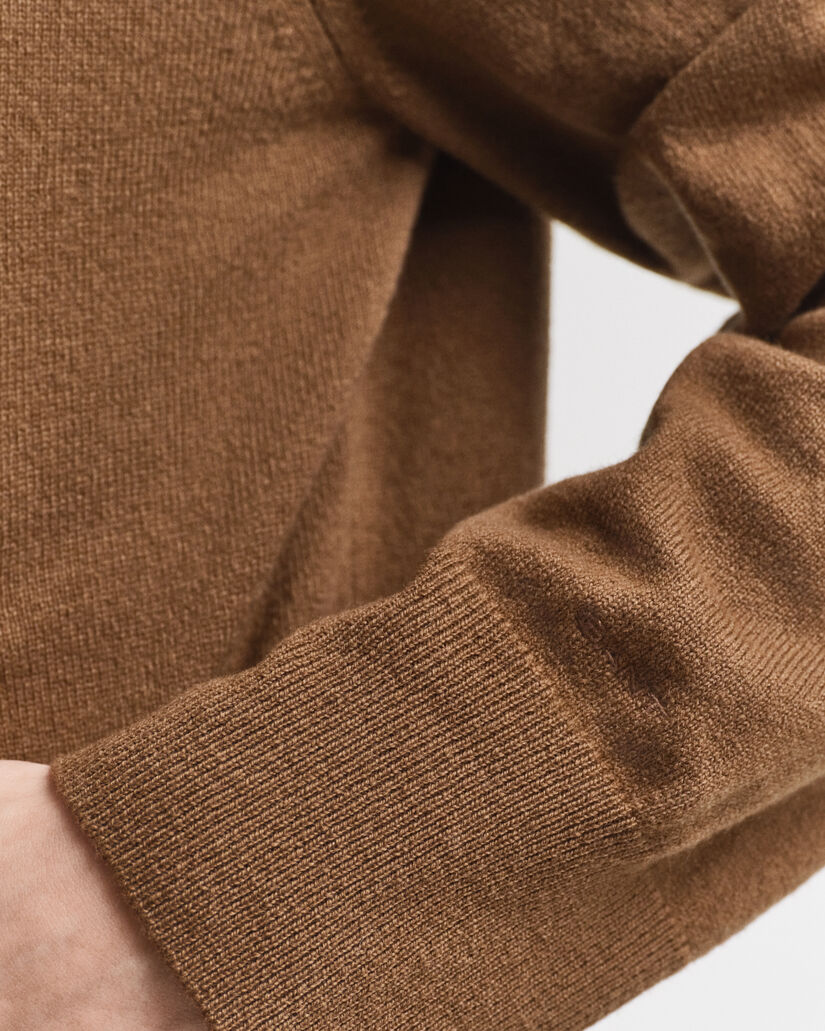 Hoodie i superfin lammull med dragkedja