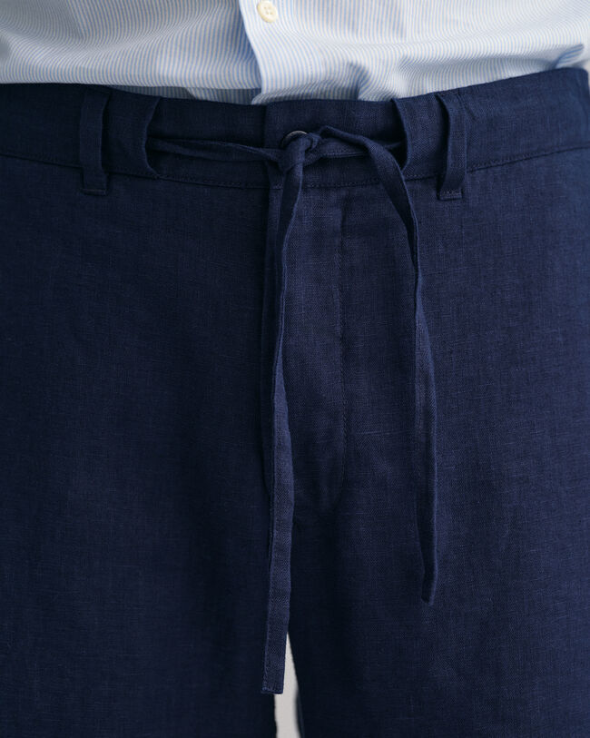 Relaxed fit linneshorts med dragsko