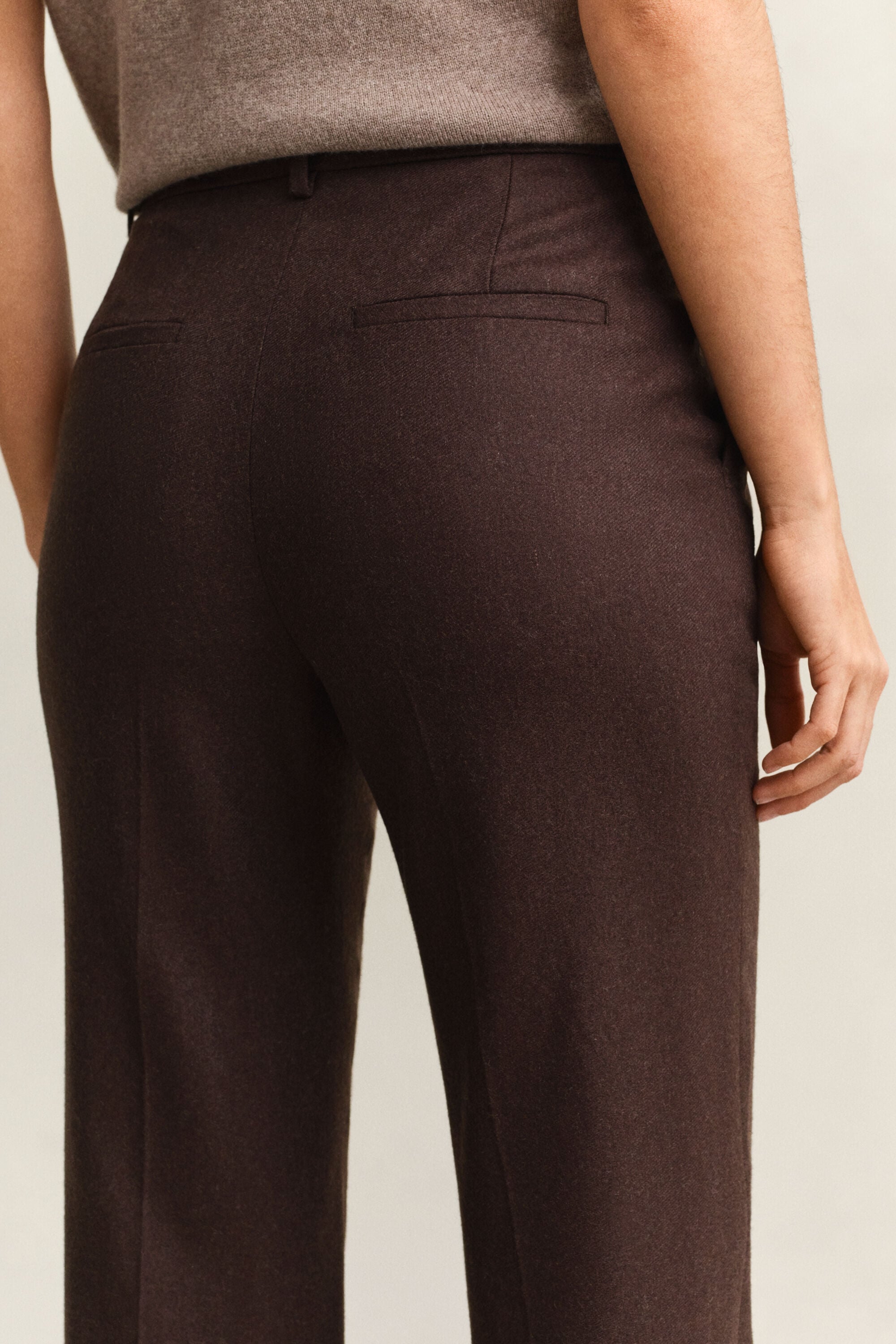 Slim fit flanellbyxor med utställda ben
