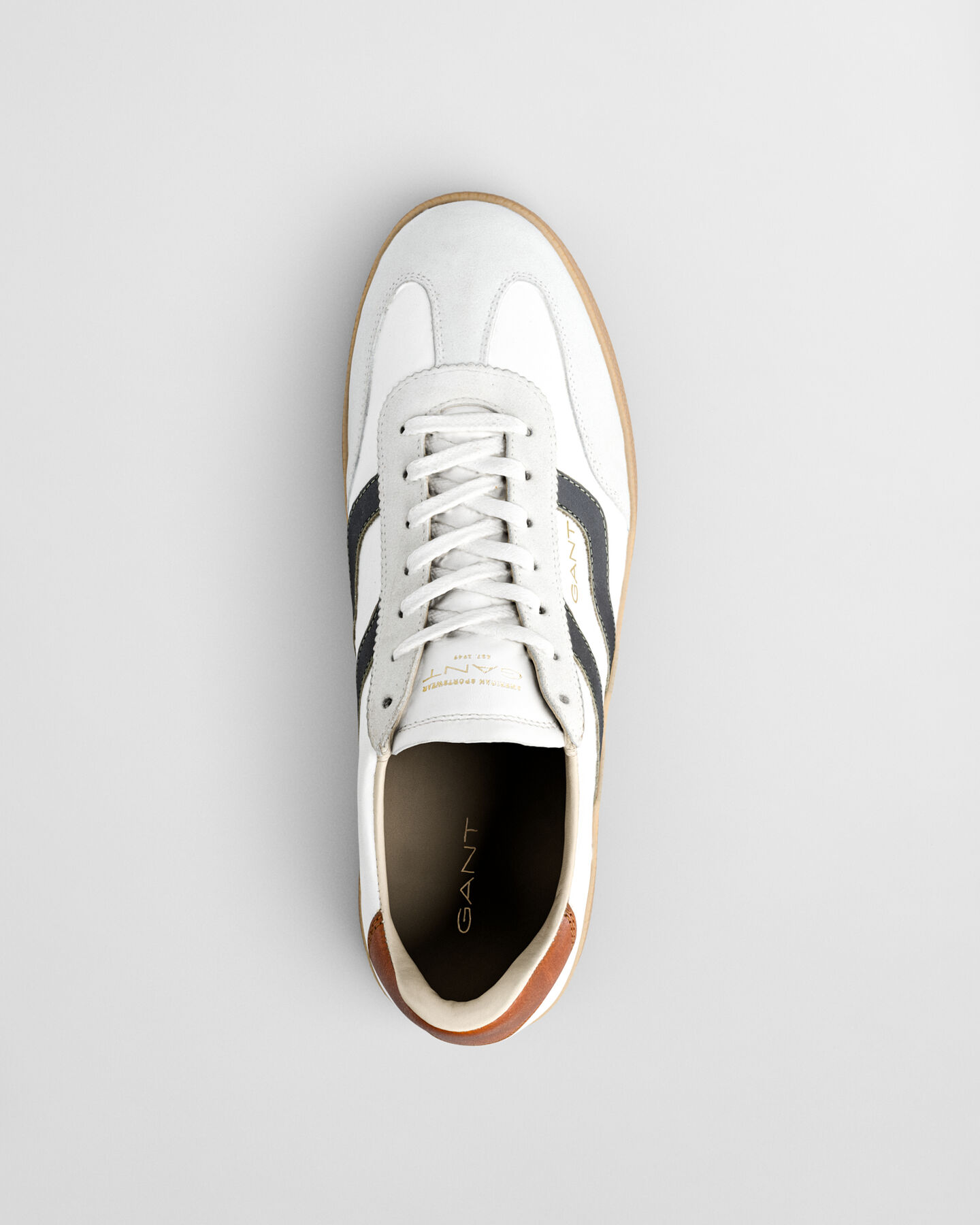Cuzmo sneakers i mocka och skinn