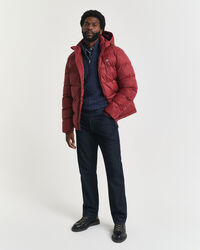 Kabelstickad bomullströja med dragkedja vid halsöppningen