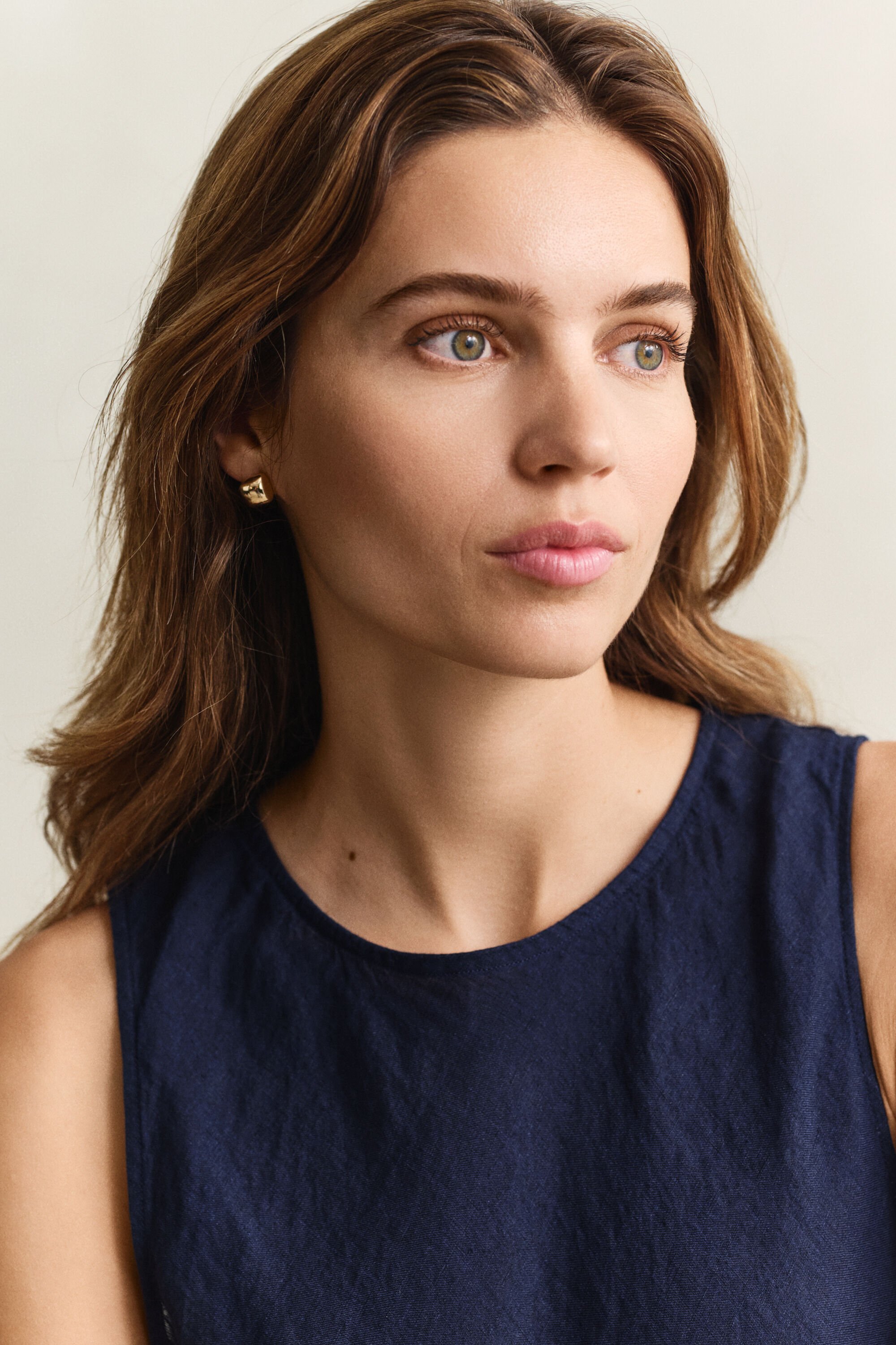 Snedskuren midiklänning i linne