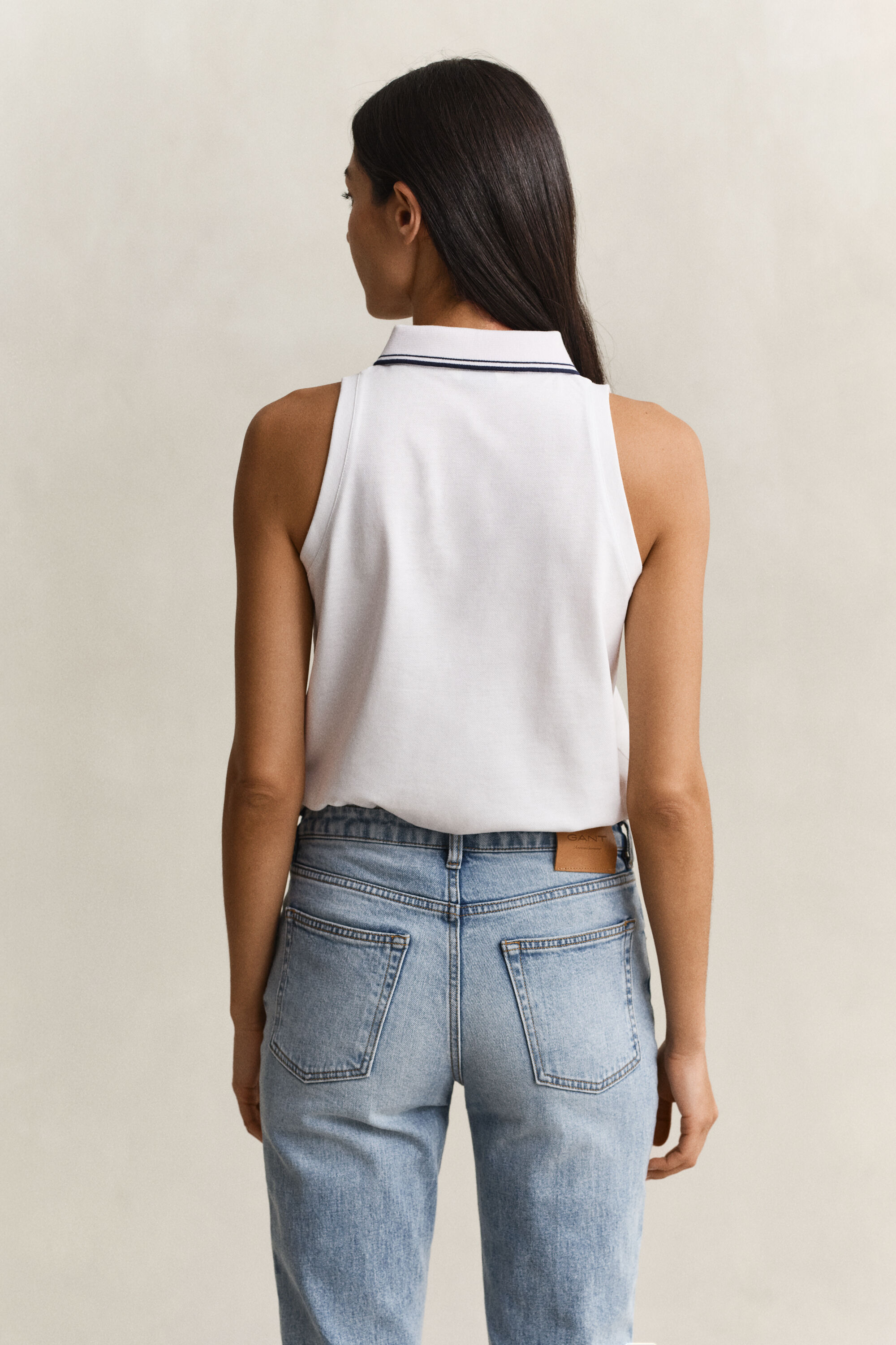 Ärmlös pikétröja