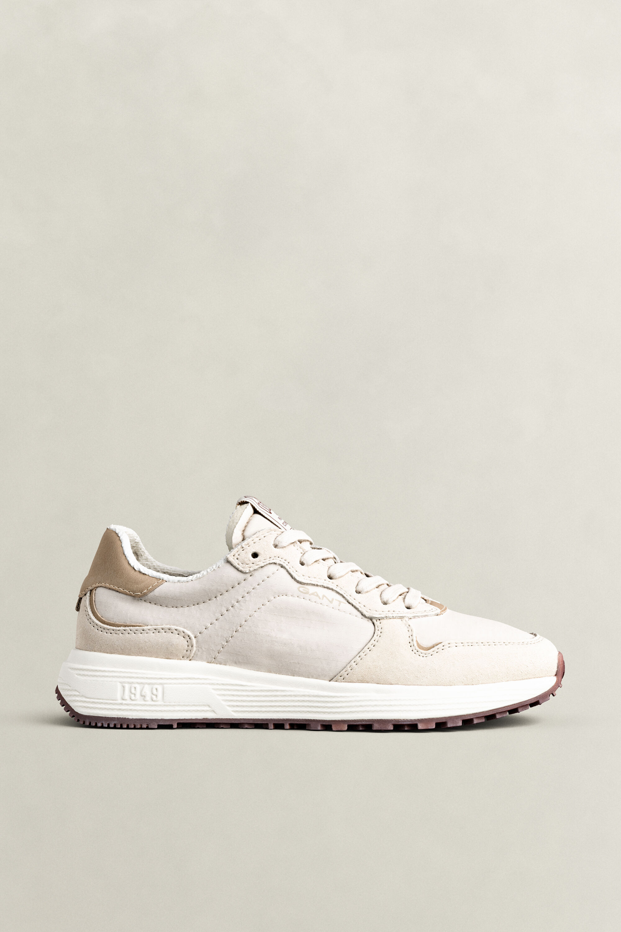Beywin sneakers i mocka och nylon