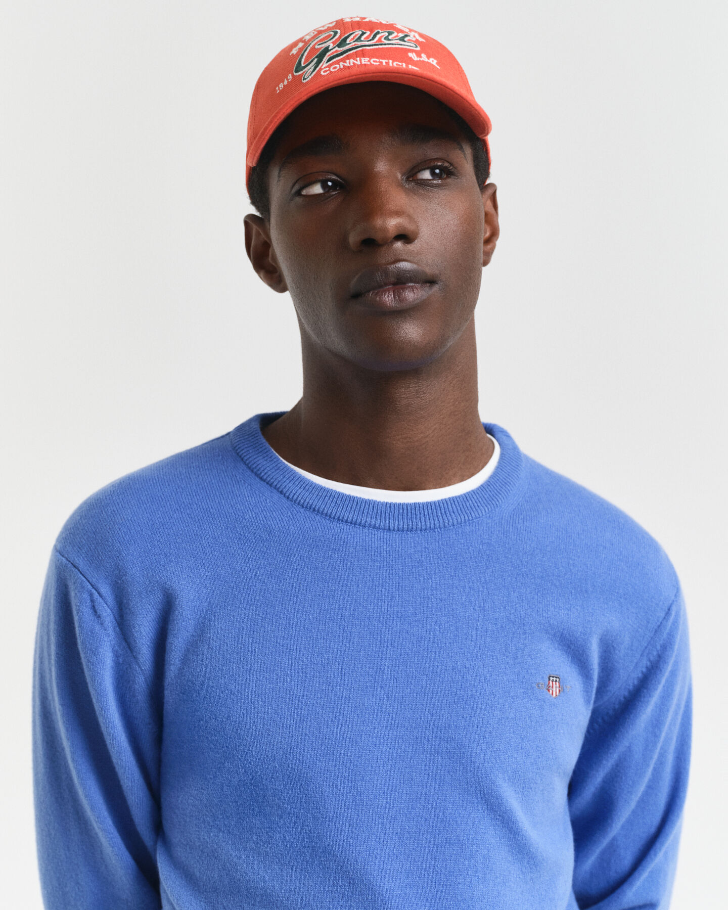 Rundhalsad tröja i superfin lammull