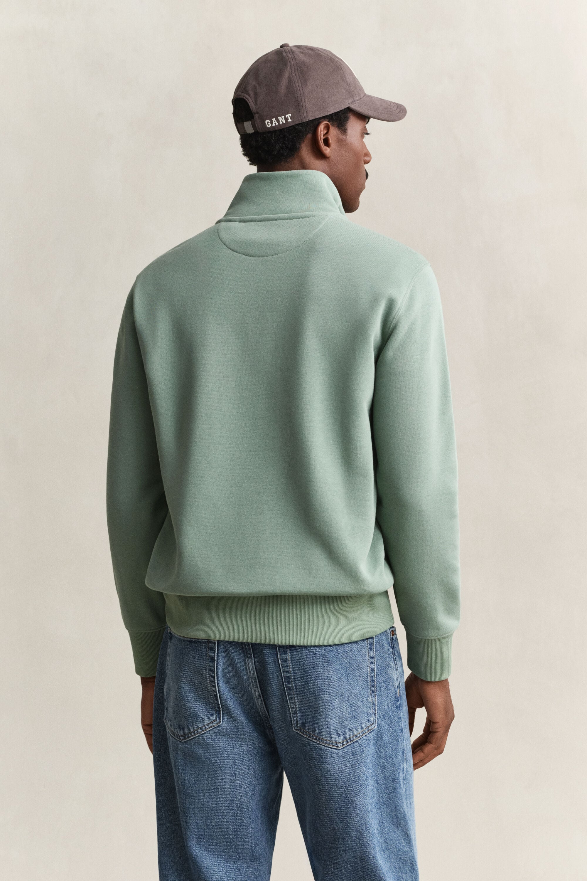 Shield sweatshirt med dragkedja vid halsöppningen