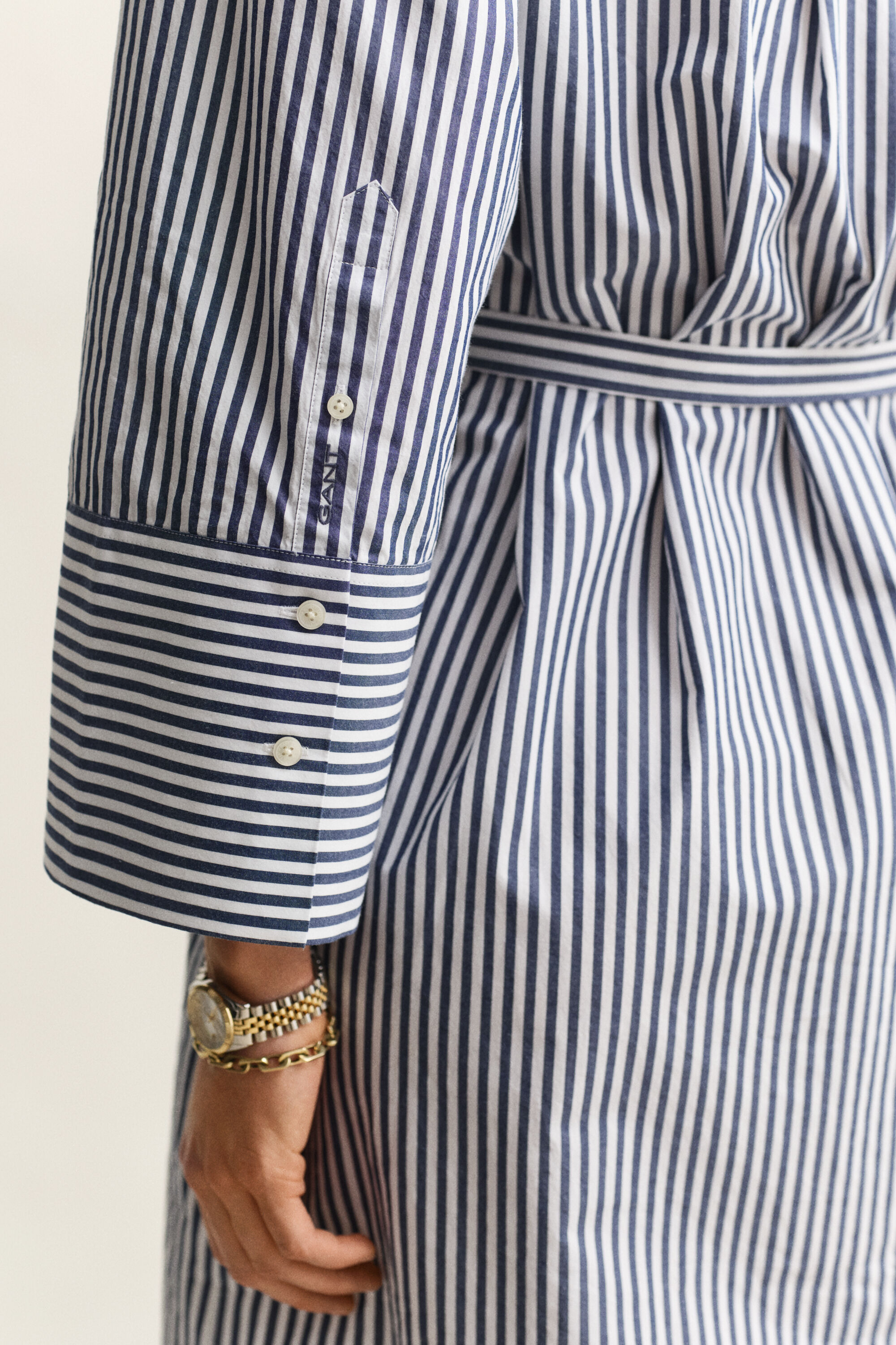 Randig skjortklänning i poplin