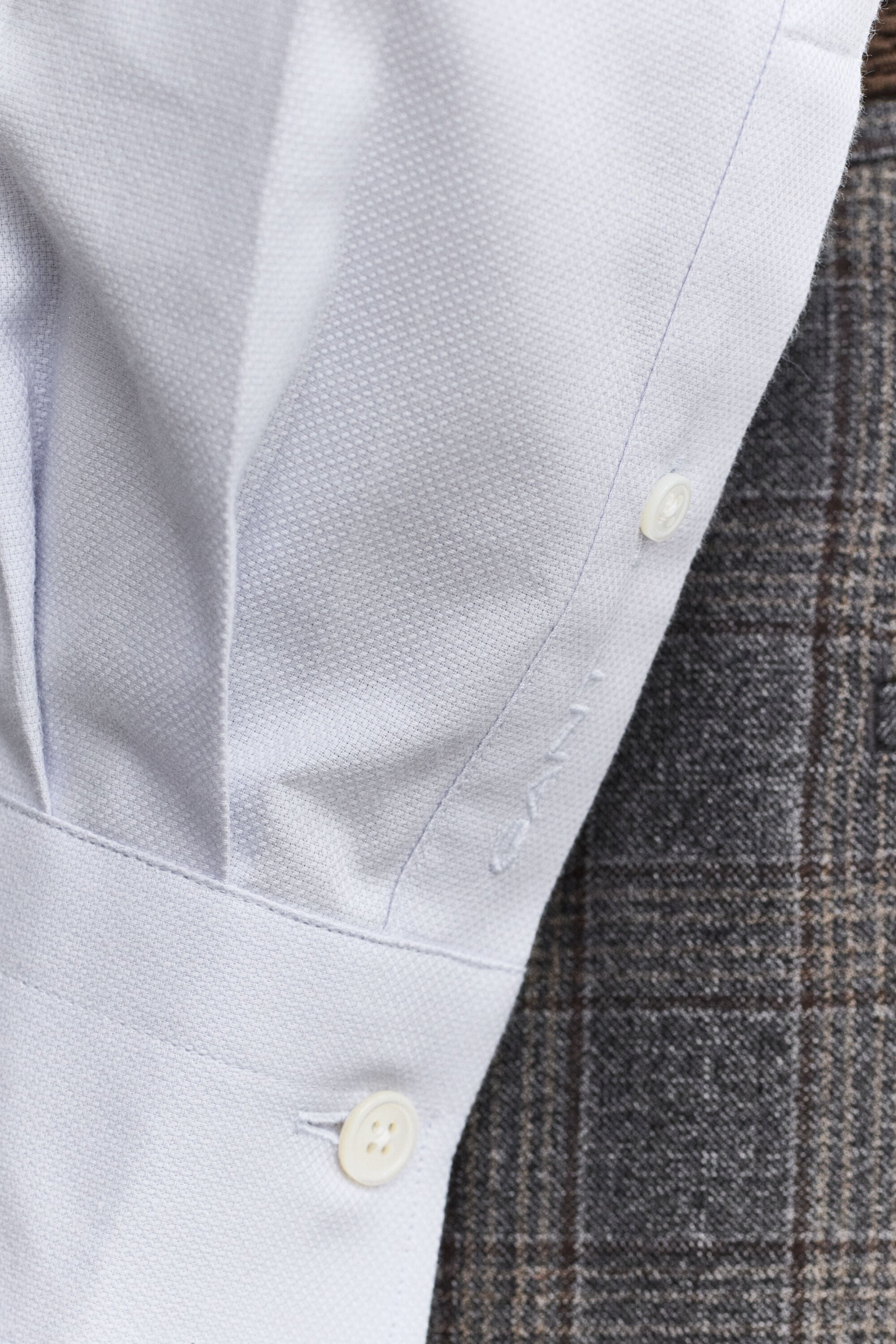 Slim fit skräddarsydd skjorta