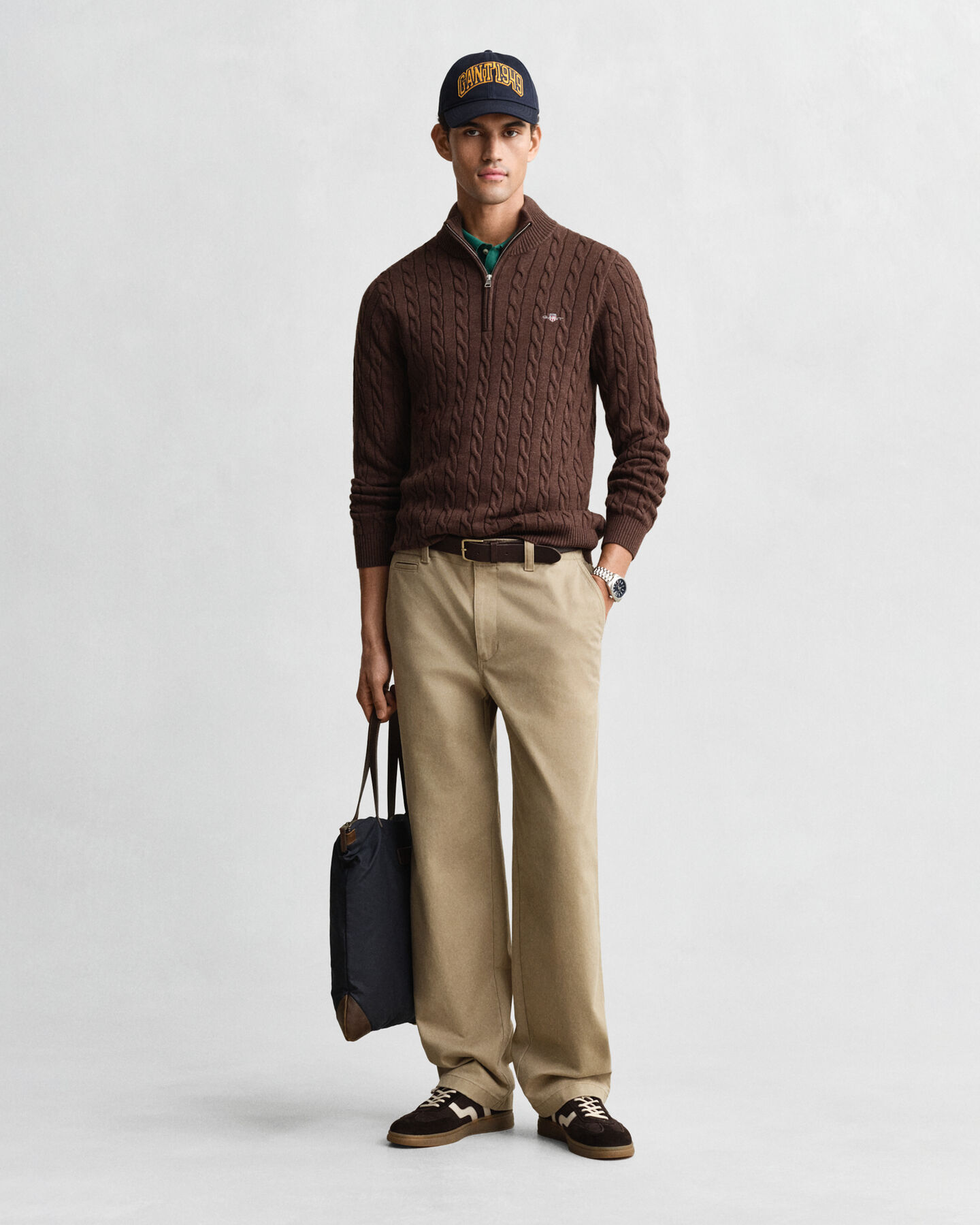 Kabelstickad bomullströja med dragkedja vid halsöppningen