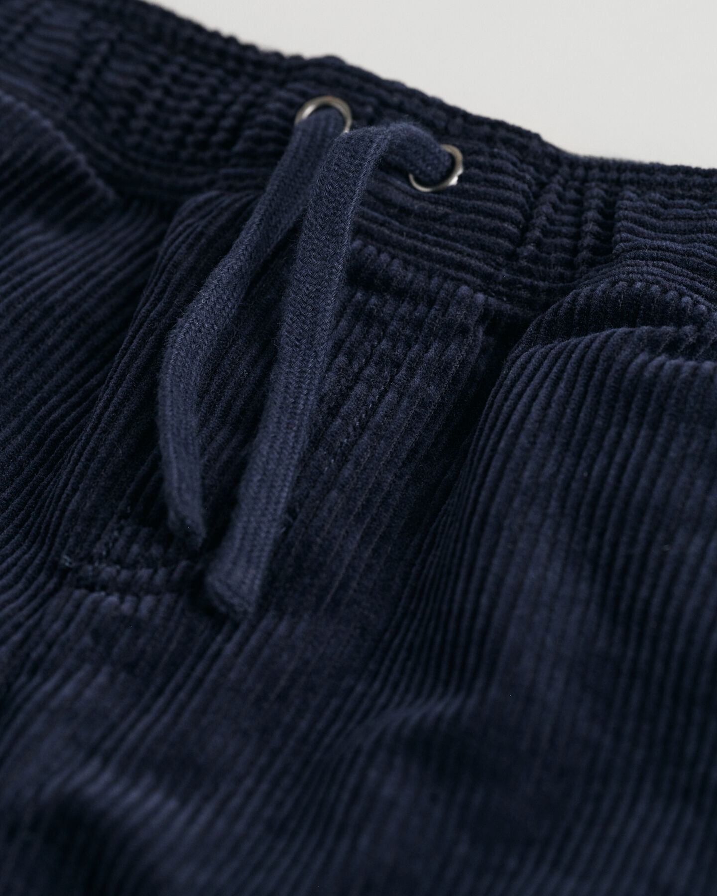 Kids dra-på-byxor i manchester