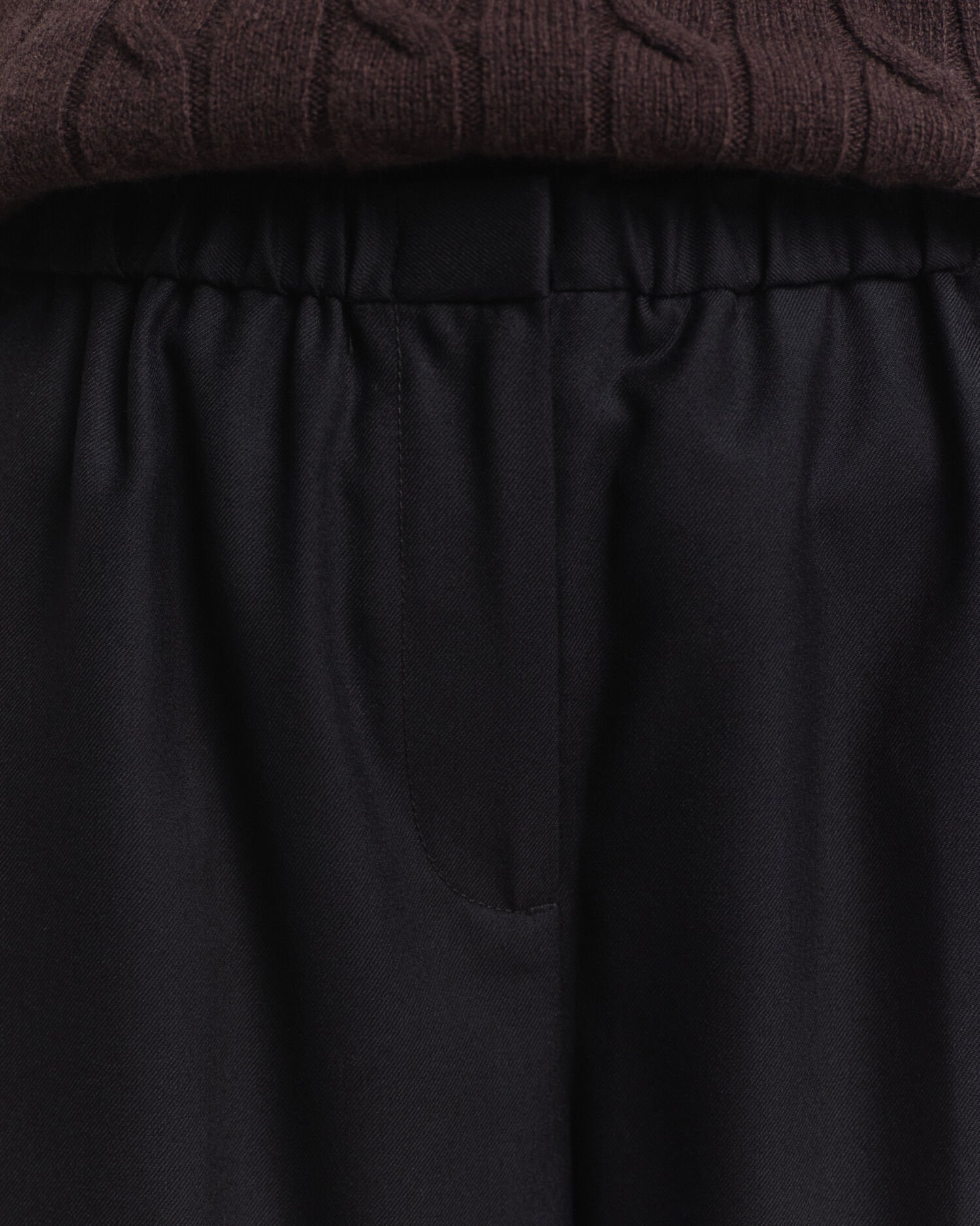 Dra på-byxor i ullblandning