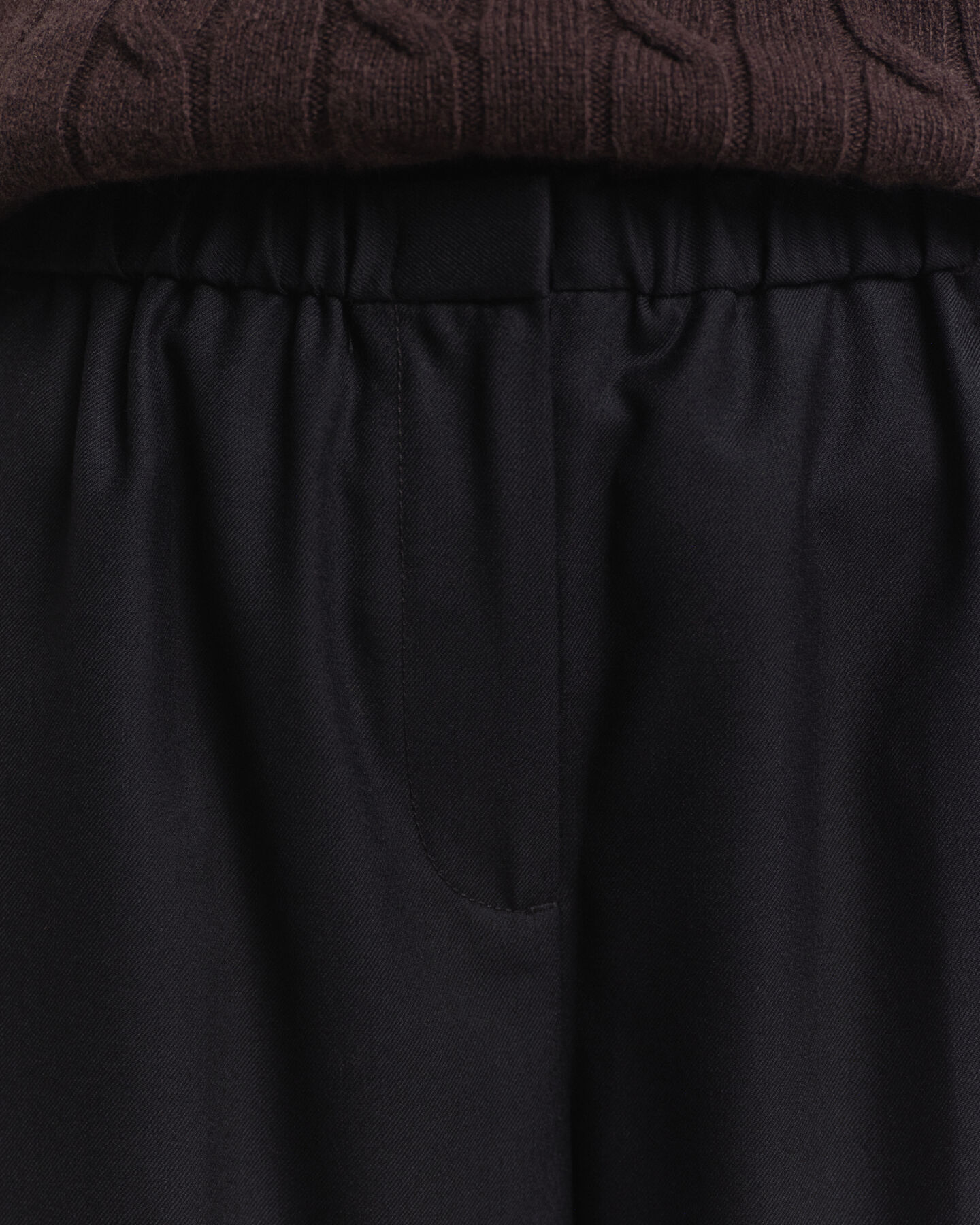 Dra på-byxor i ullblandning