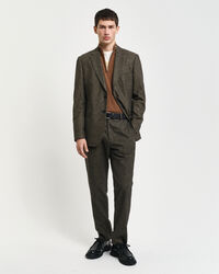 Kostymkavaj i donegalgarn