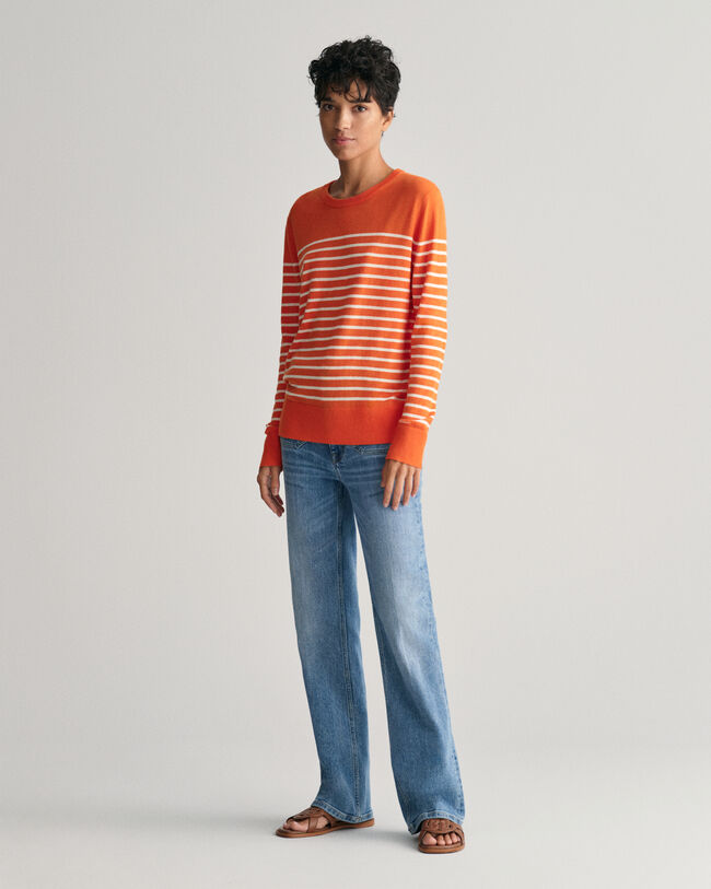 Finstickad randig tr&ouml;ja med rund hals