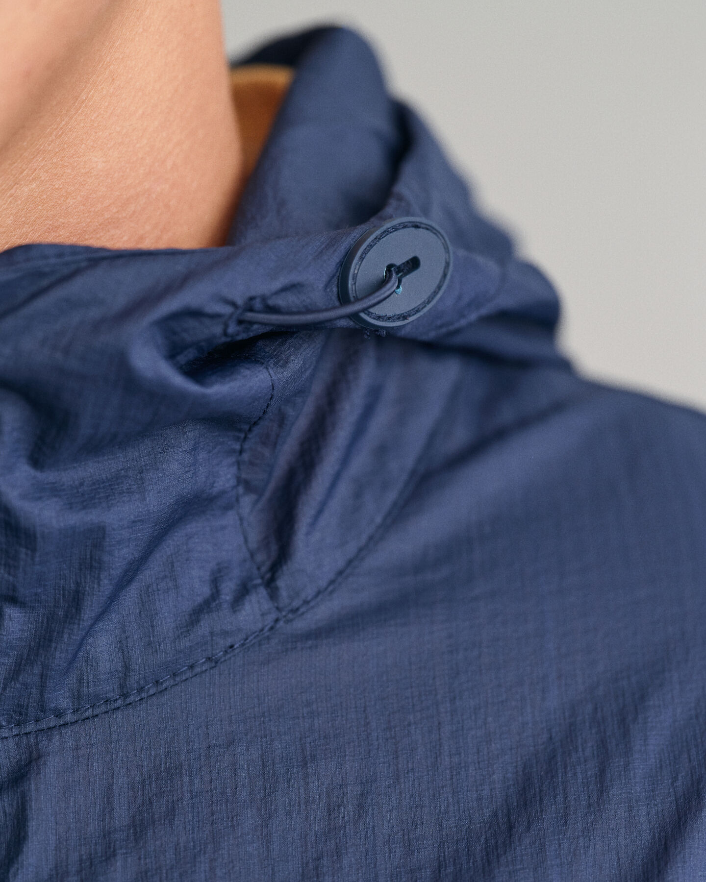 Packbar l&auml;tt vindjacka