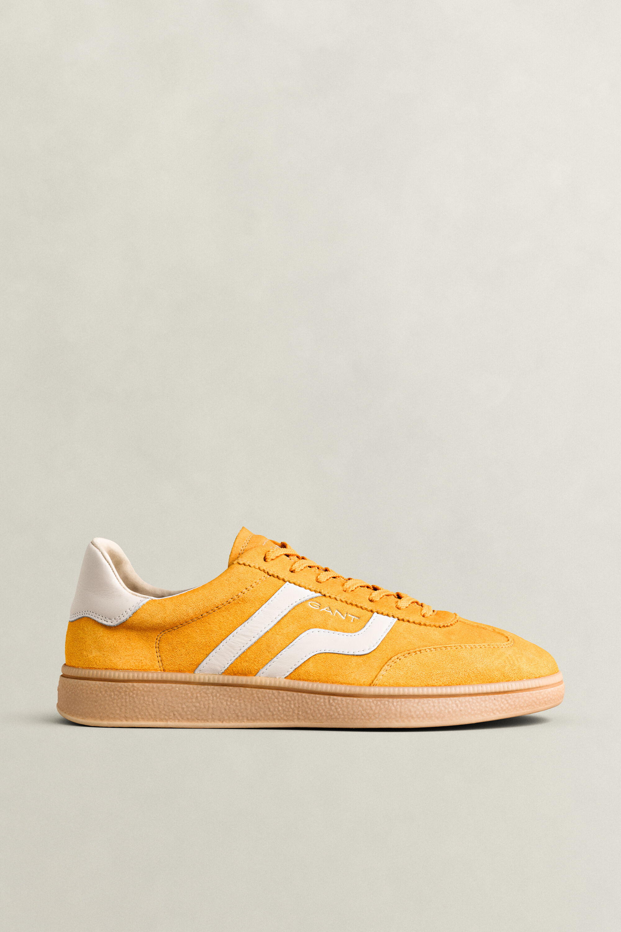 Cuzmo sneakers i mocka