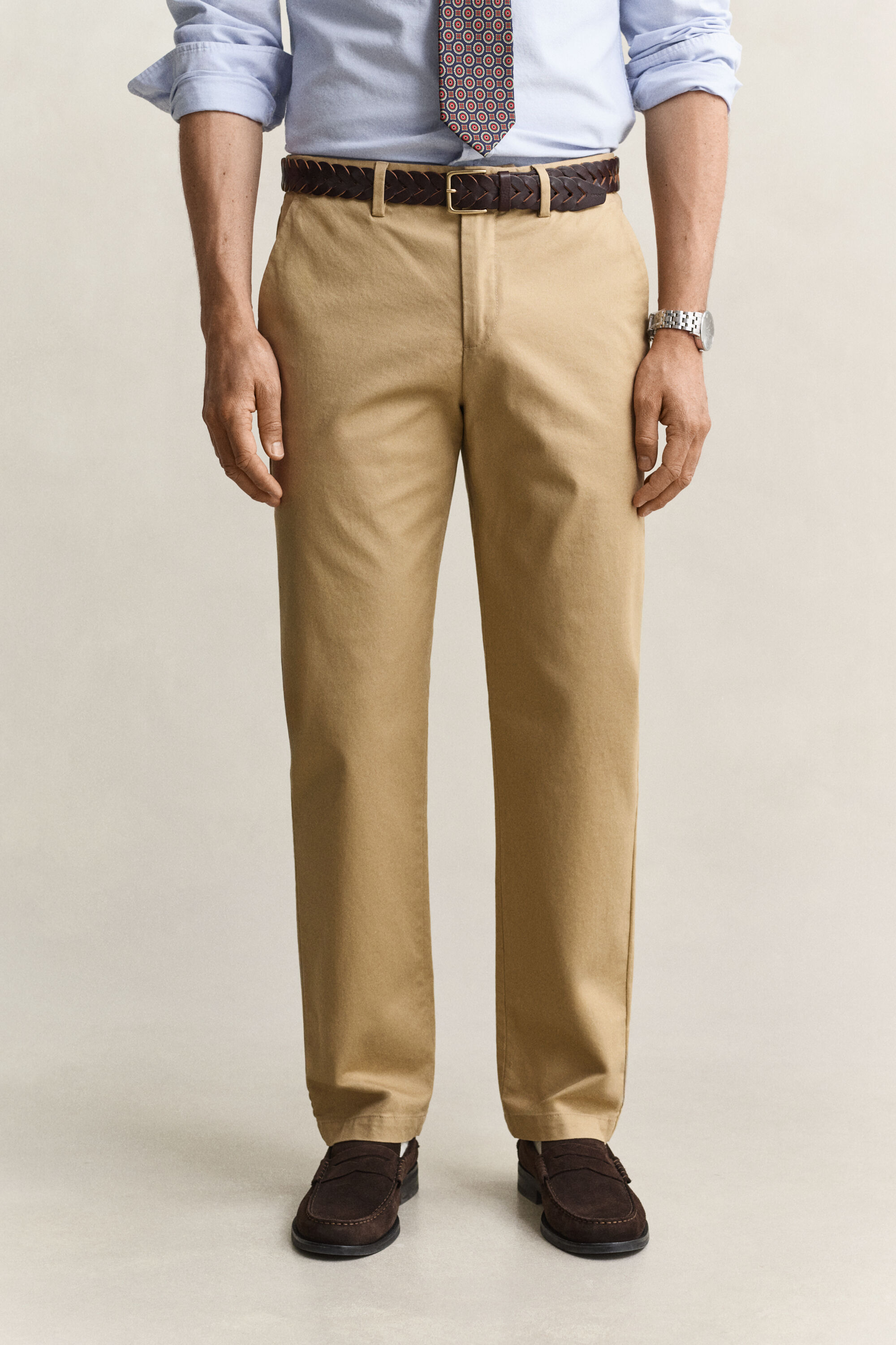 Eleganta chinos med regular fit
