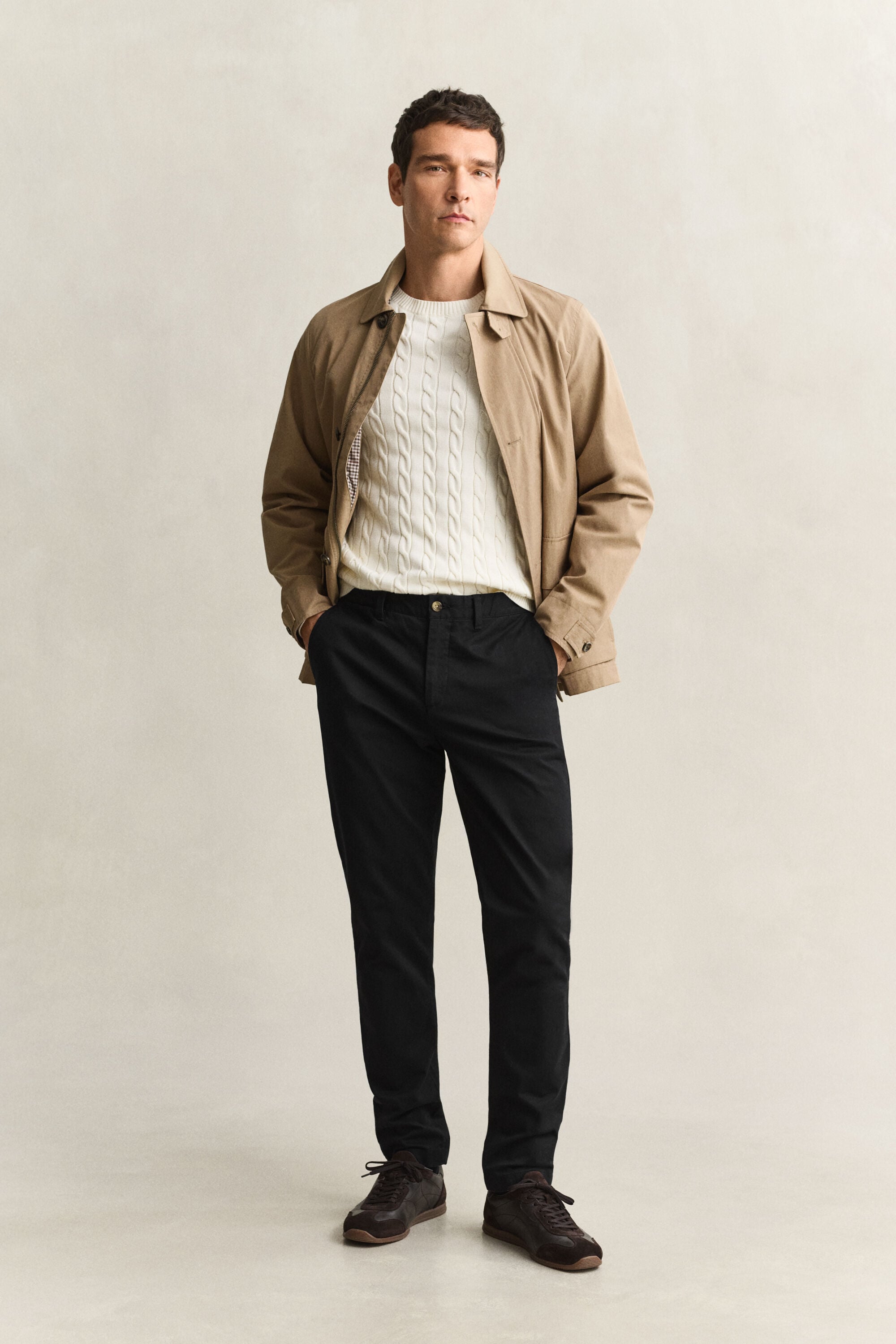 Klassiska chinos med slim fit