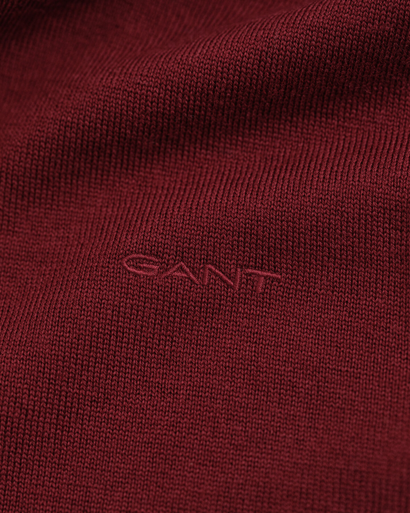 Rundhalsad tröja i extra fin merinoull