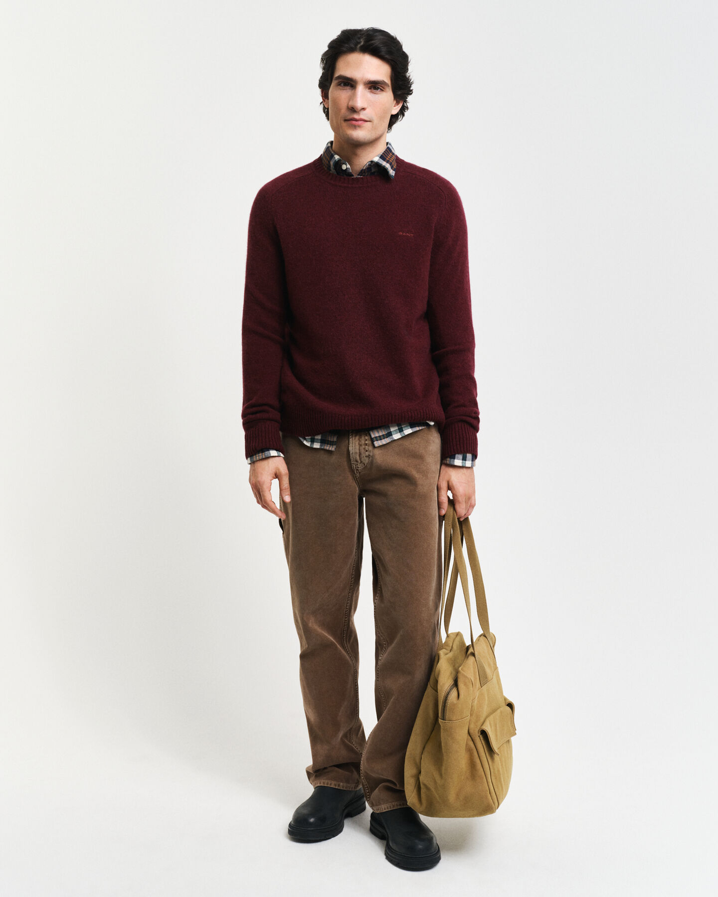 Tr&ouml;ja med rund halsringning i ullblandning