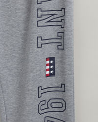 Retro Shield sweatpants