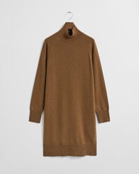 Stickad klänning i superfin lammull