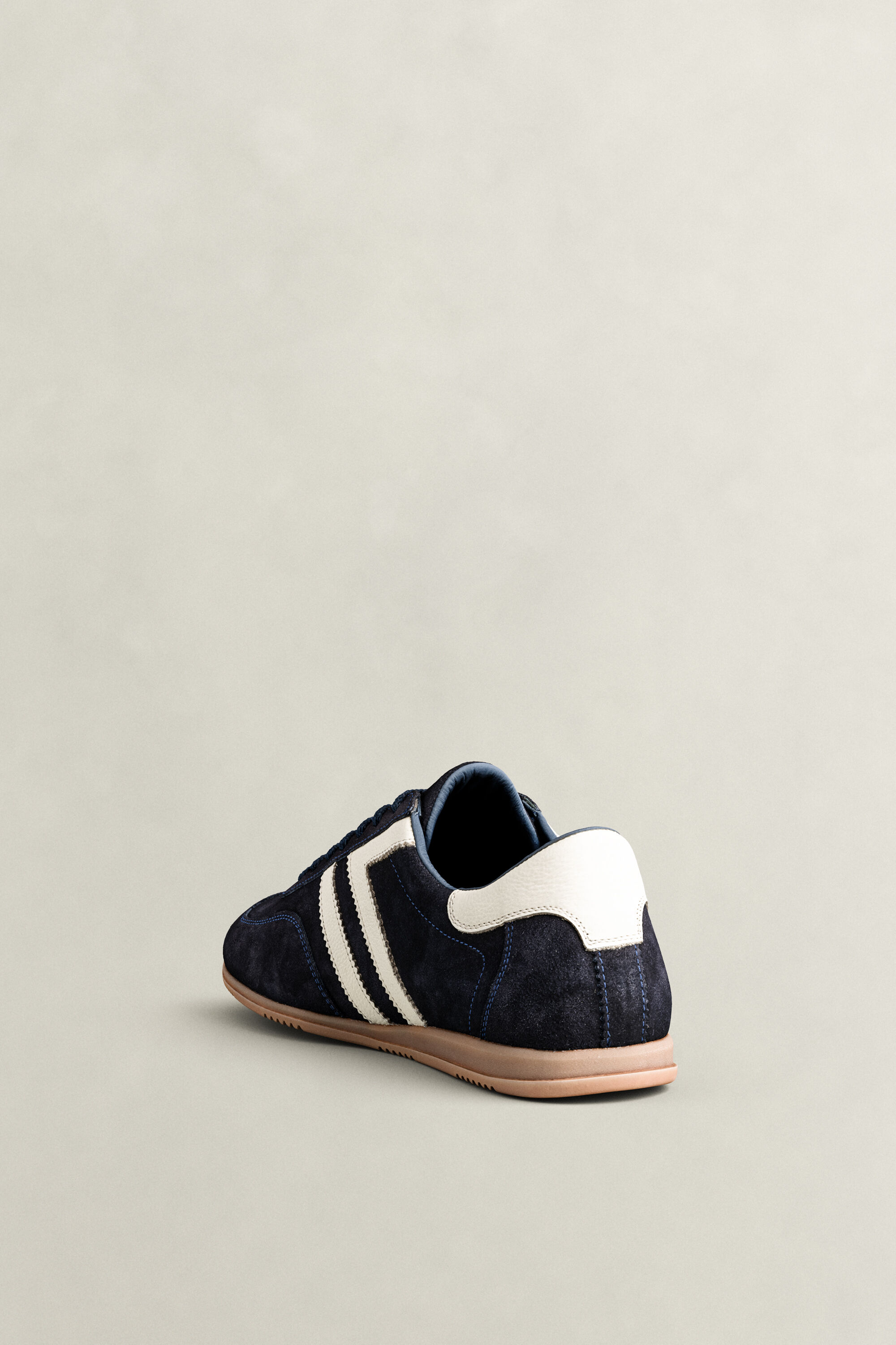 Spearclub sneakers i mocka