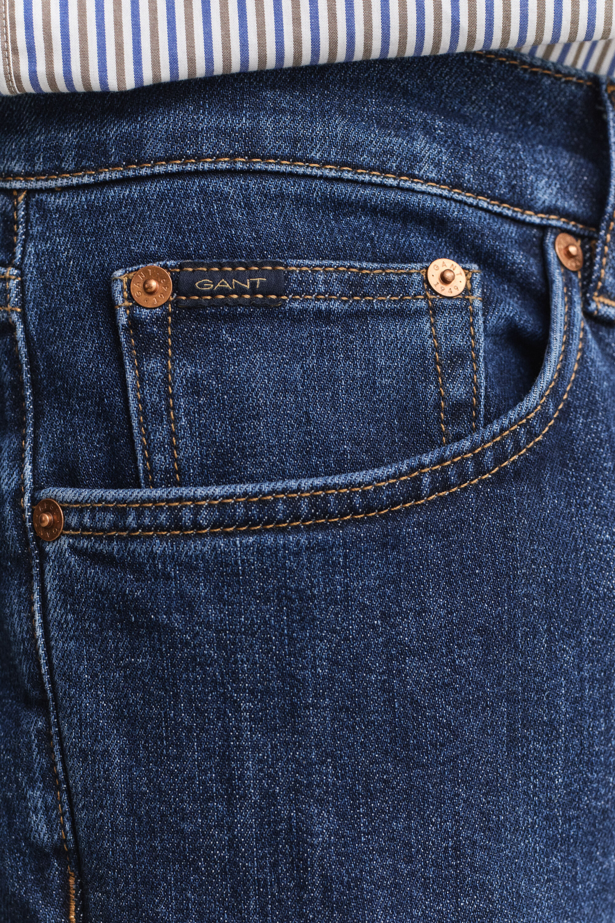Slim fit jeans i stilren tvätt