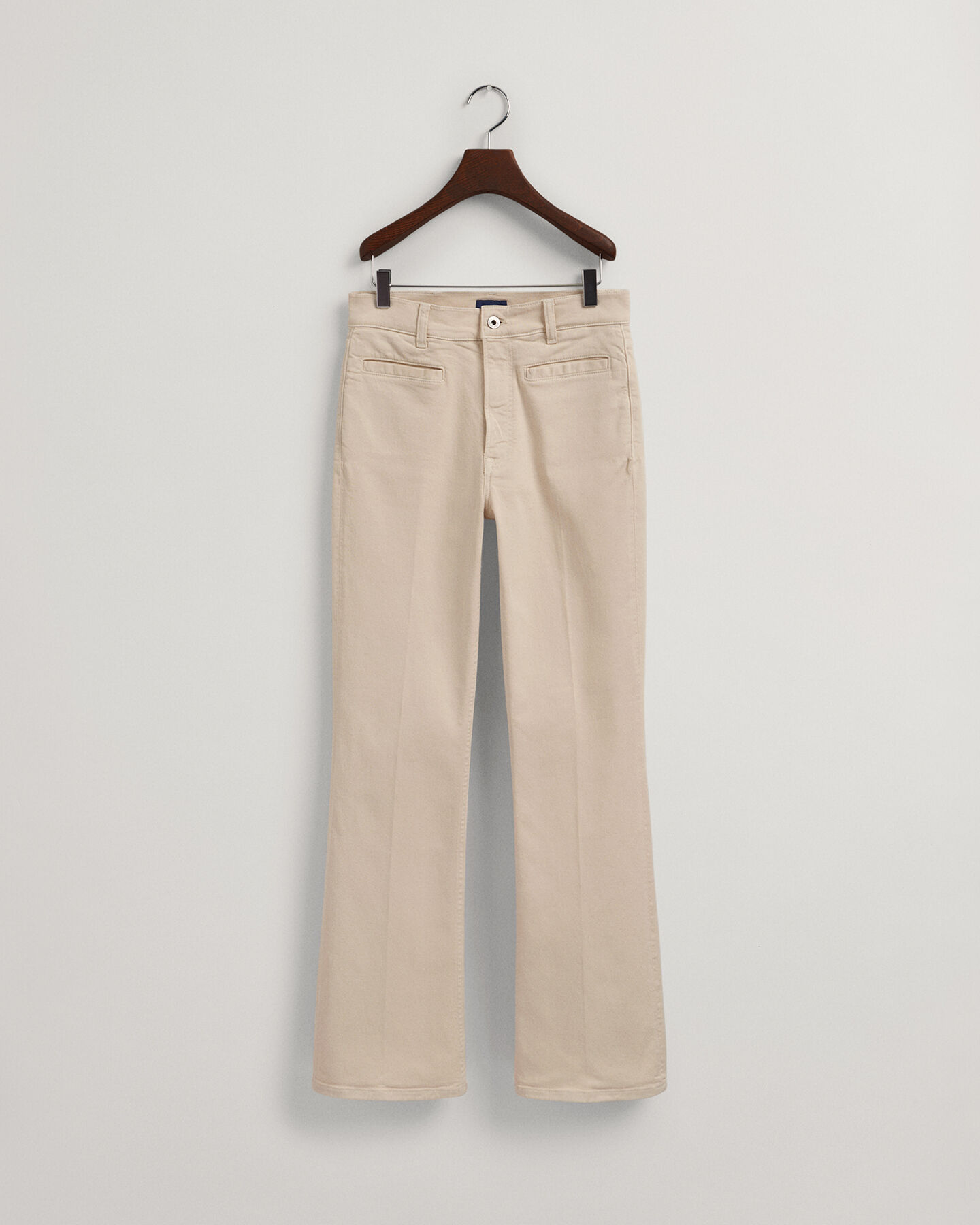 F&auml;rgade utst&auml;llda jeans