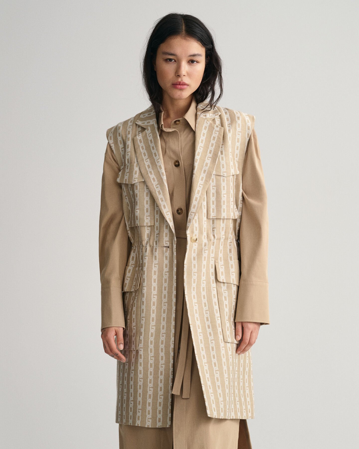 Chain Jacquard V&auml;st