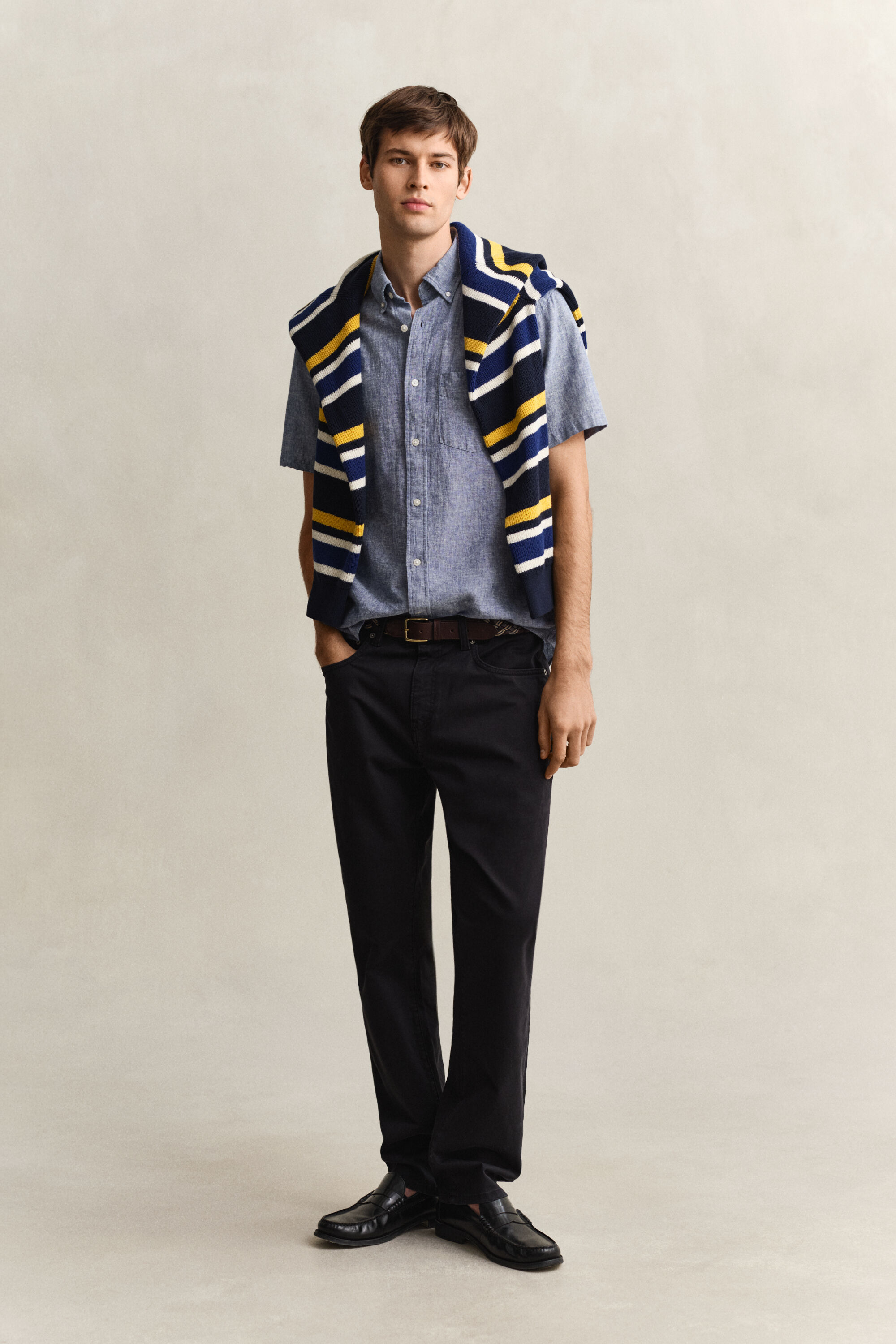 Kortärmad skjorta i linneblandning