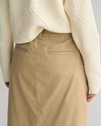 Chinoskjol med slits