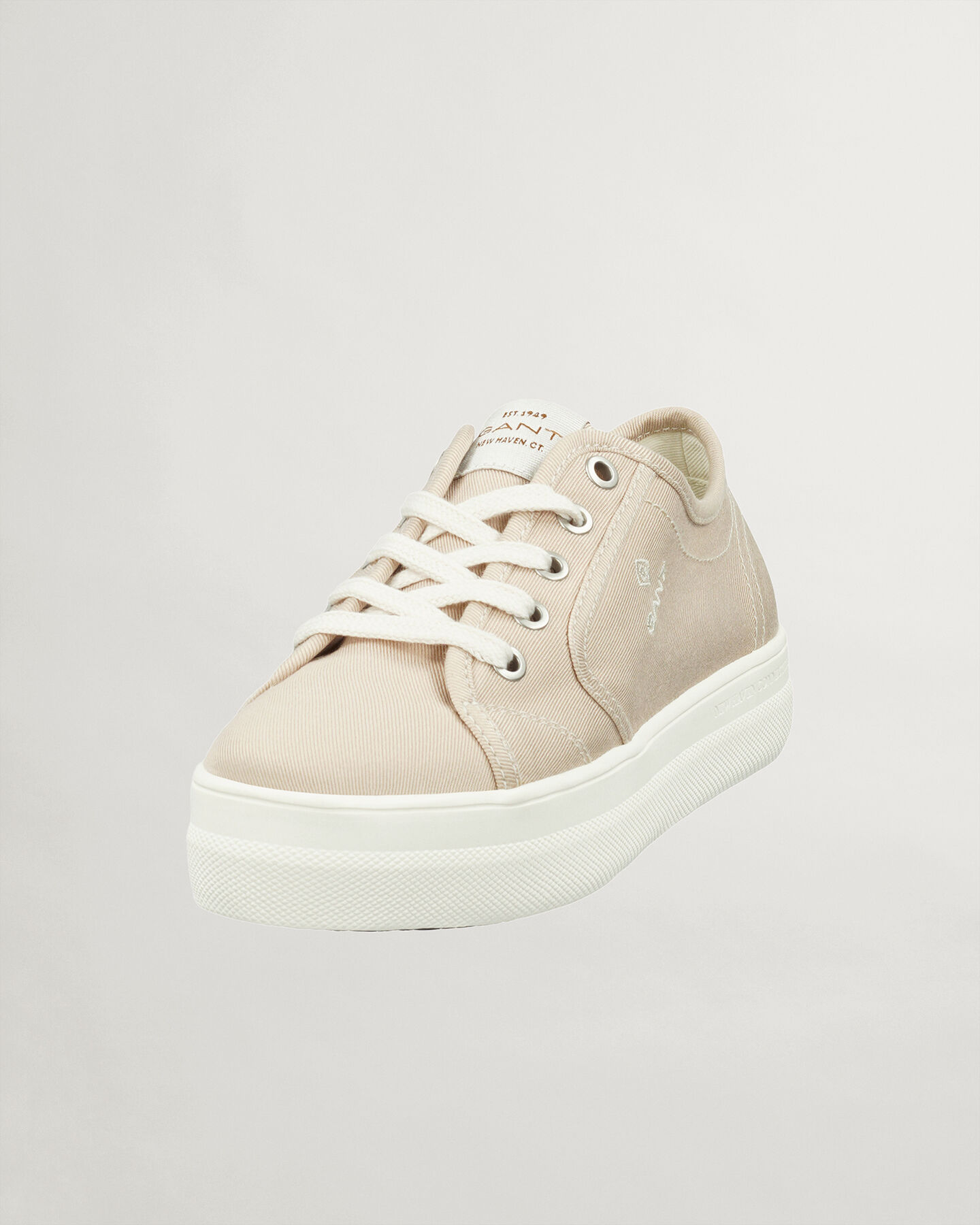 Leisha sneakers