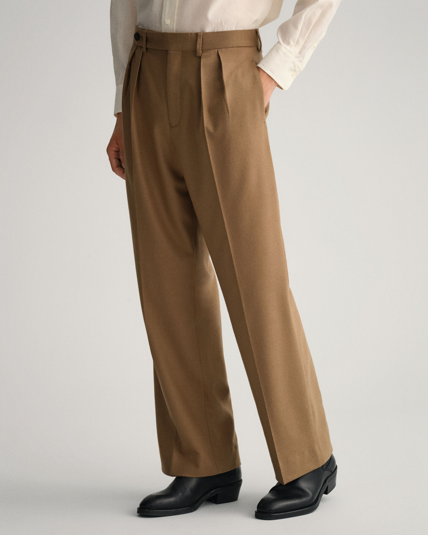 Kostymbyxor med vida ben i flanell