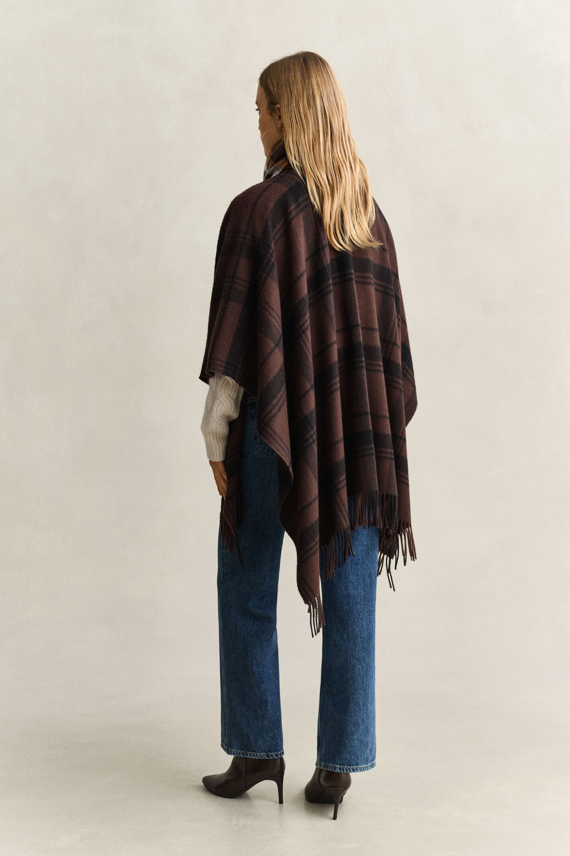 Rutig ylleponcho