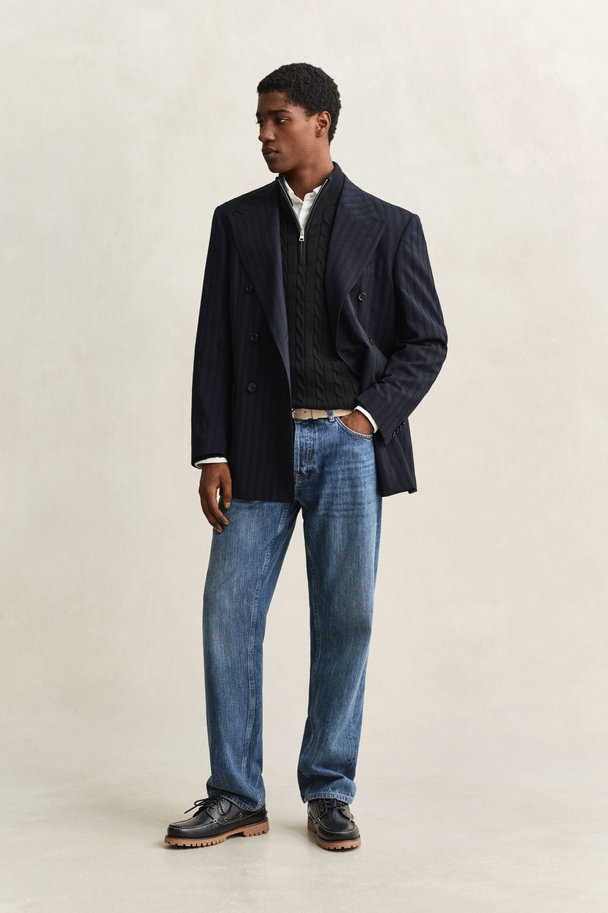 Kabelstickad bomullströja med dragkedja vid halsöppningen