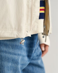 Jacka med raglanärm