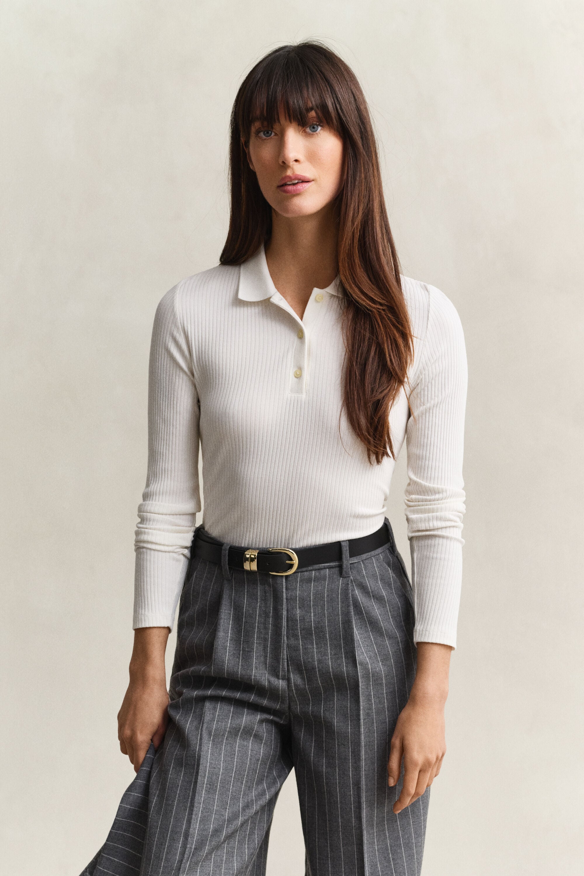 Slim fit ribbstickad pikétröja