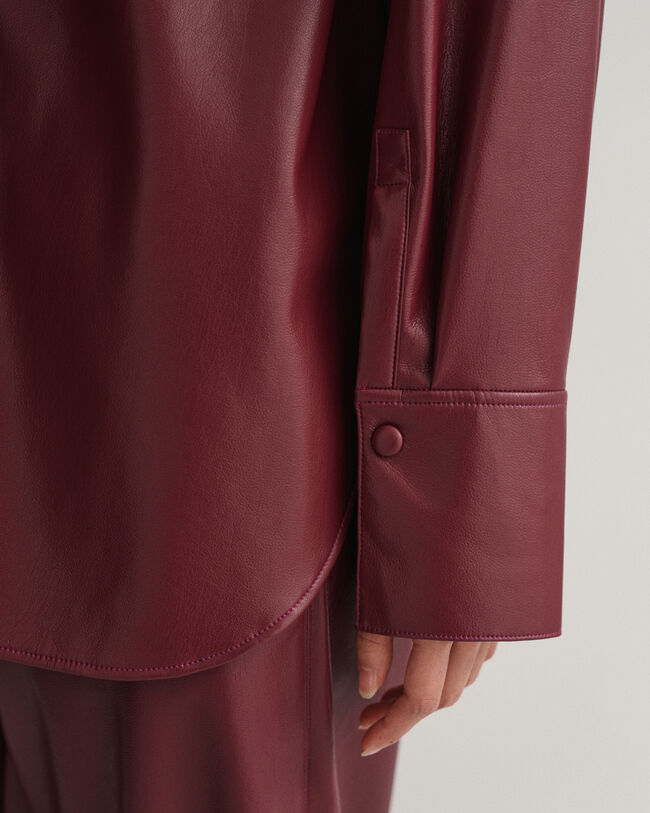 Skjortjacka i fuskskinn