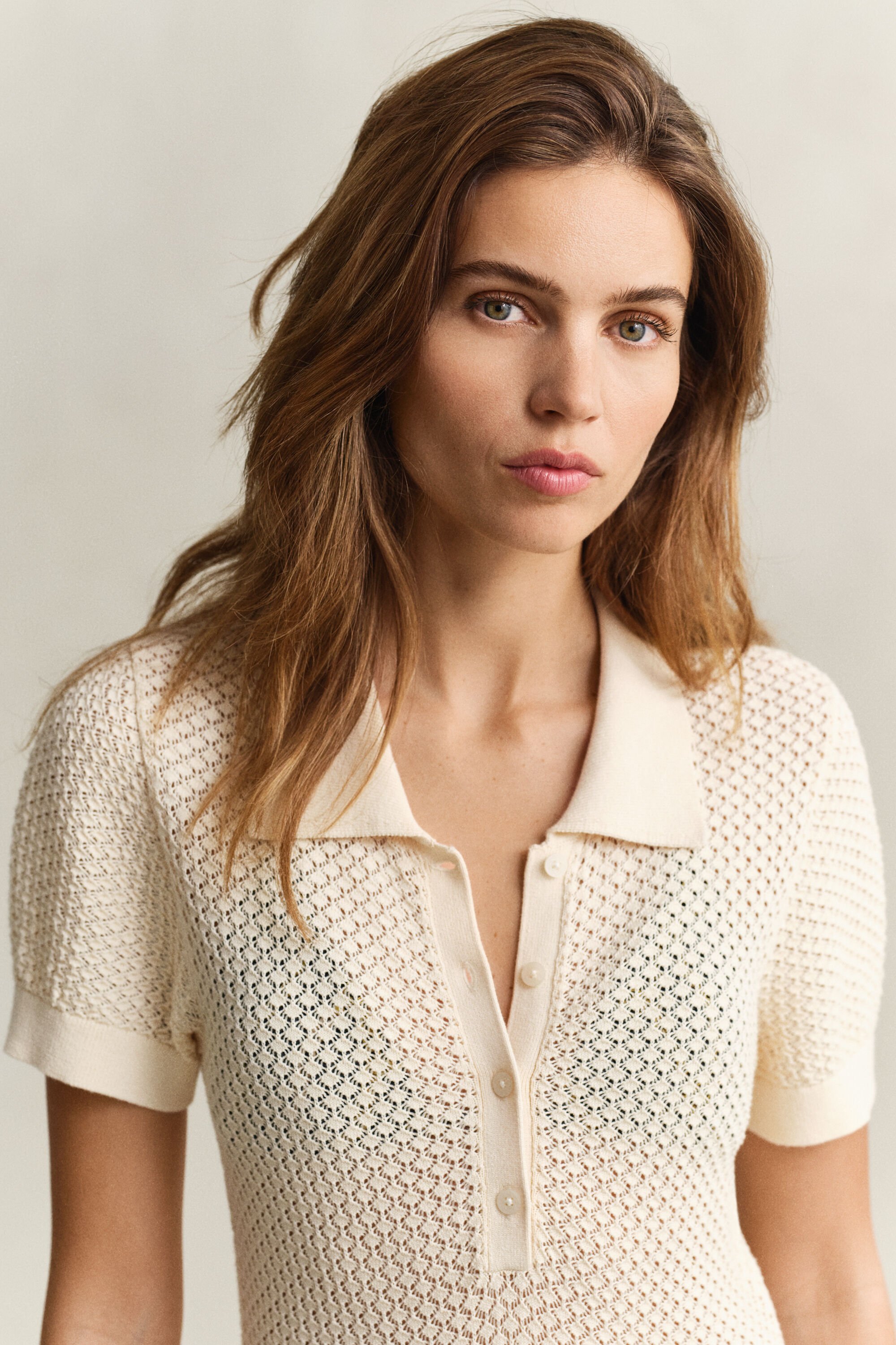 Spetsstickad Ruggerklänning