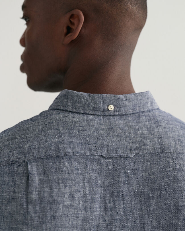 Slim fit linneskjorta