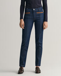Slim fit jeans med skinndetaljer