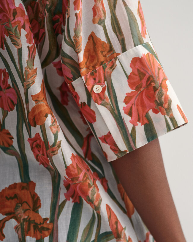 Iris Print kort&auml;rmad skjorta i bomull och silke