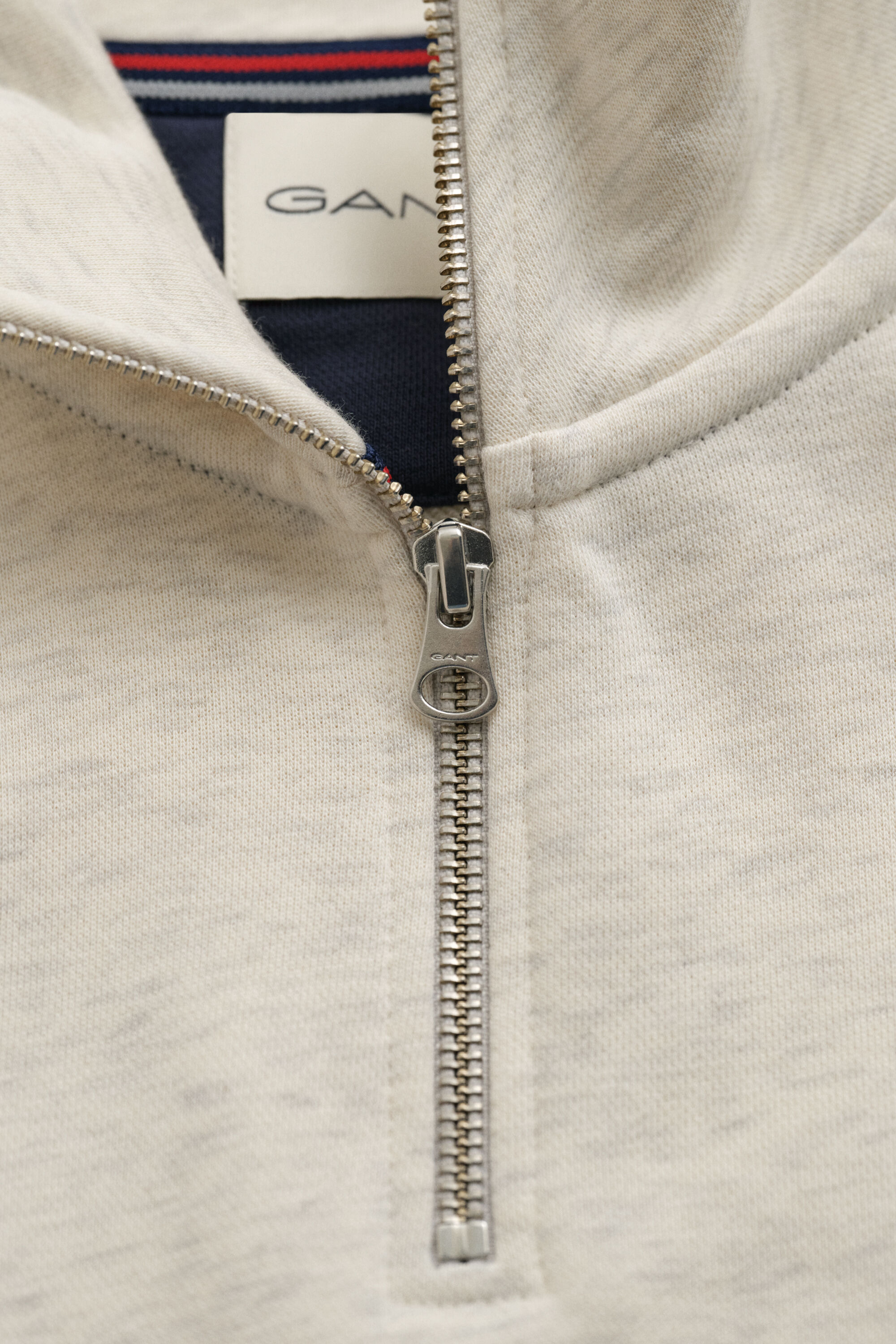 Shield sweatshirt med dragkedja vid halsöppningen