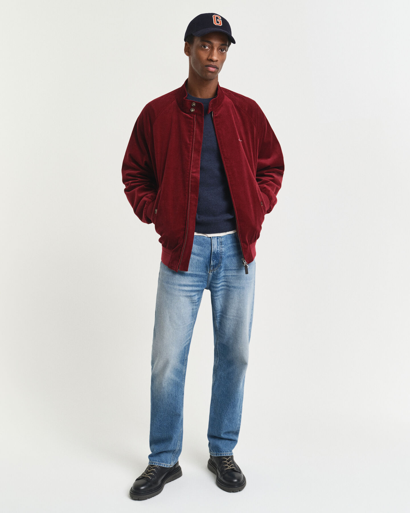 Rundhalsad tröja i superfin lammull