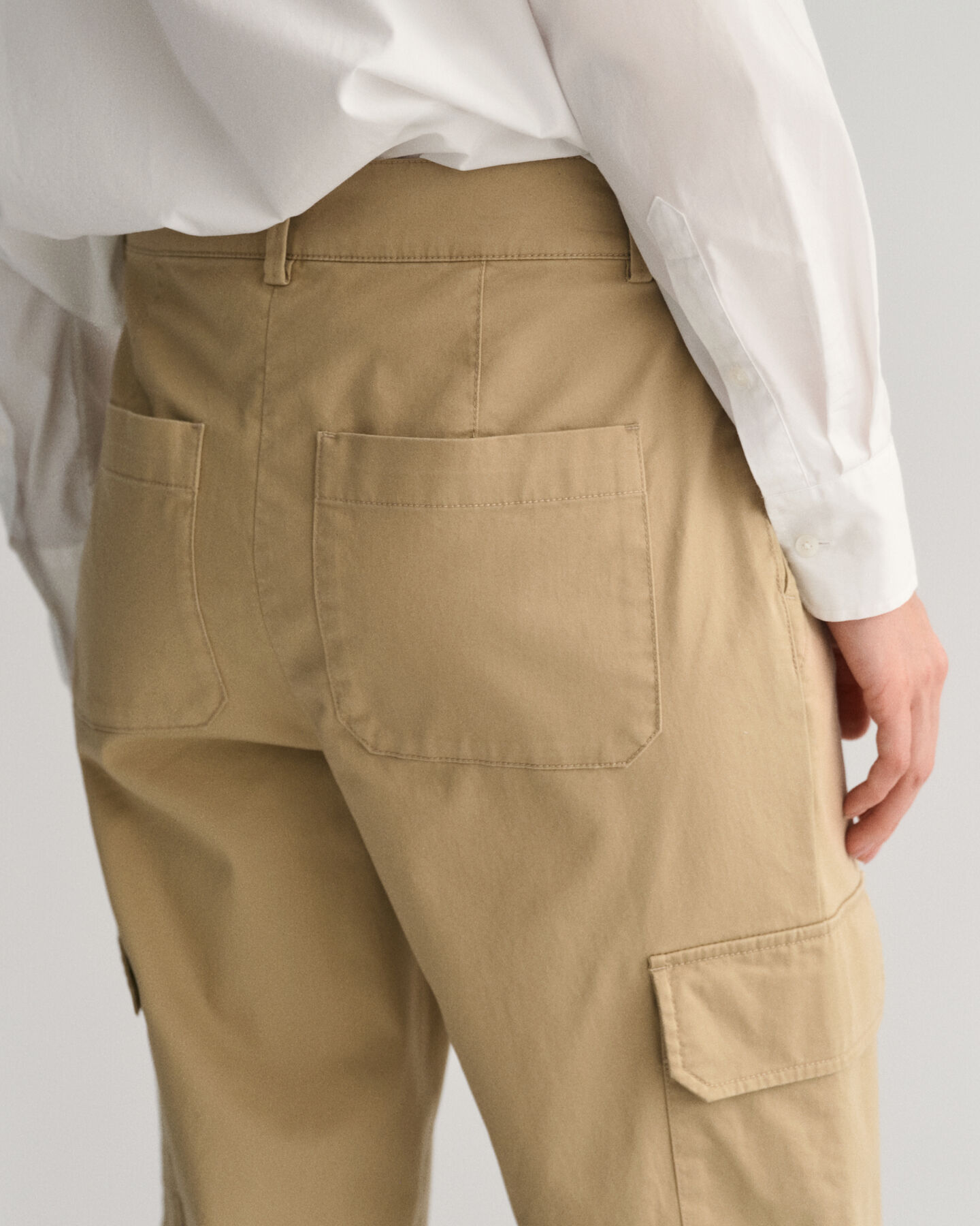 Slim fit chinos i cargostil