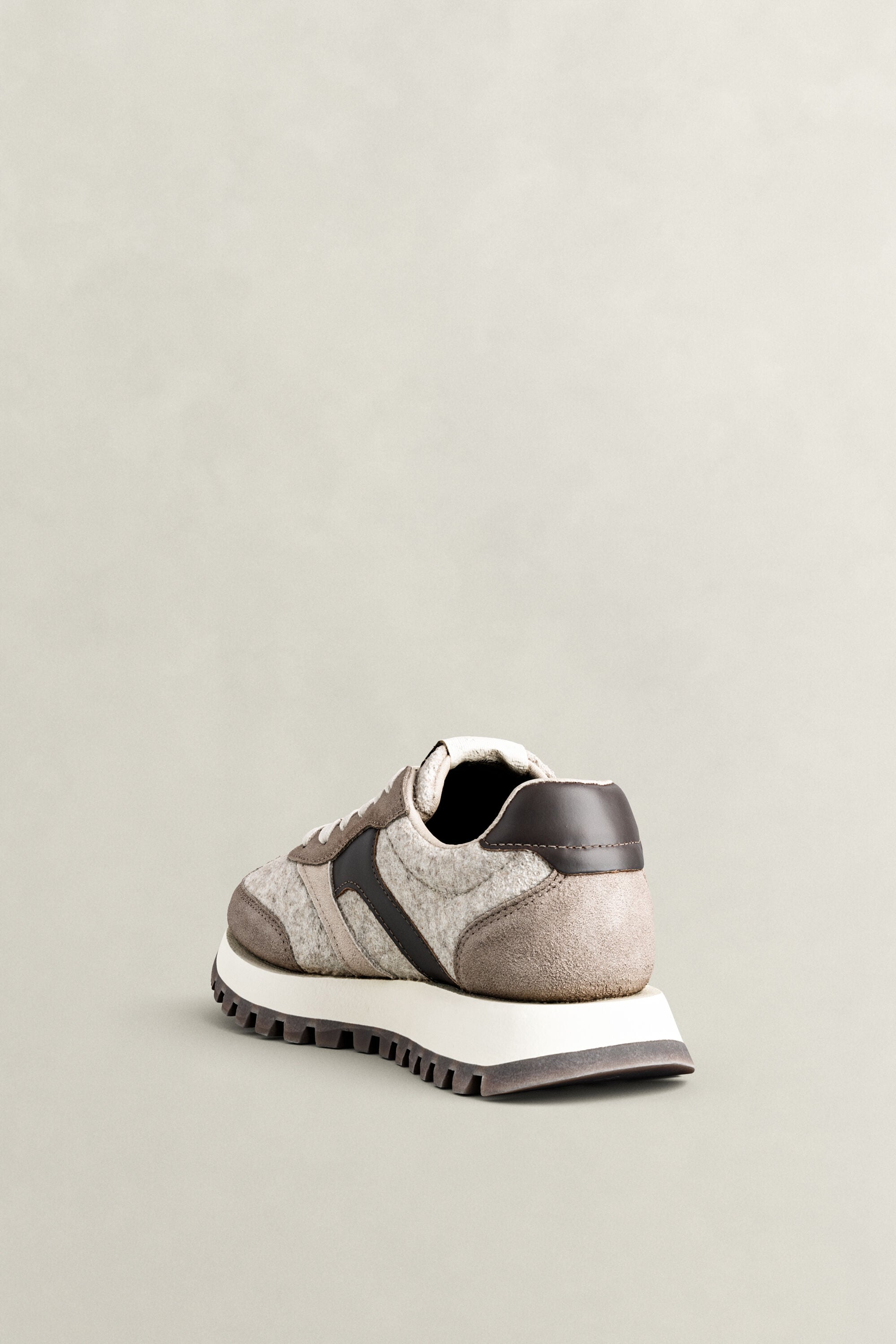 Caffay sneakers i mocka och ull