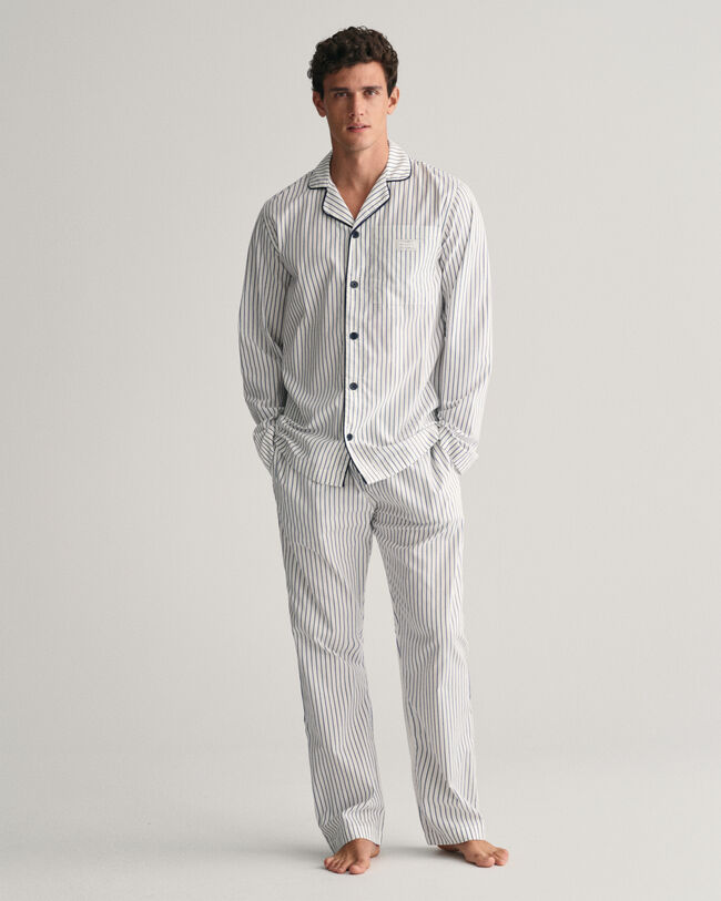 Randiga pyjamasbyxor och skjorta i presentförpackning