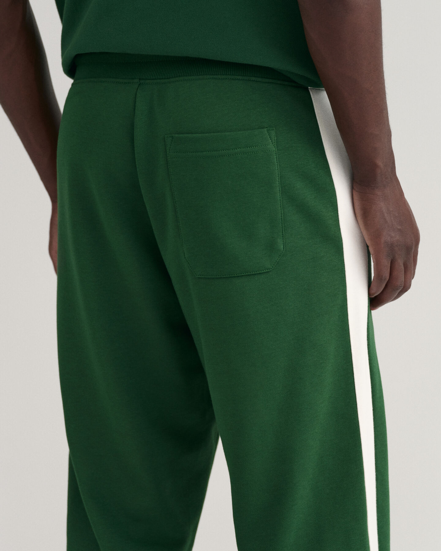 Banner Shield sweatpants