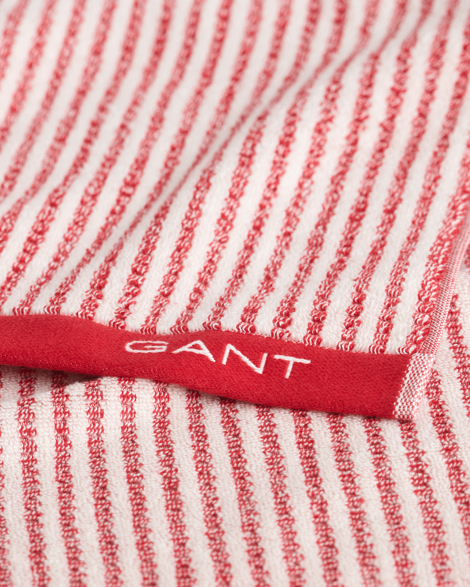 Randig handduk 50 x 70 cm